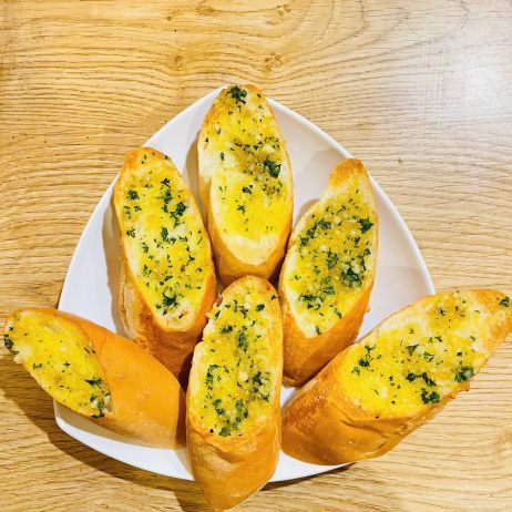 Bánh mì nướng bơ tỏi 