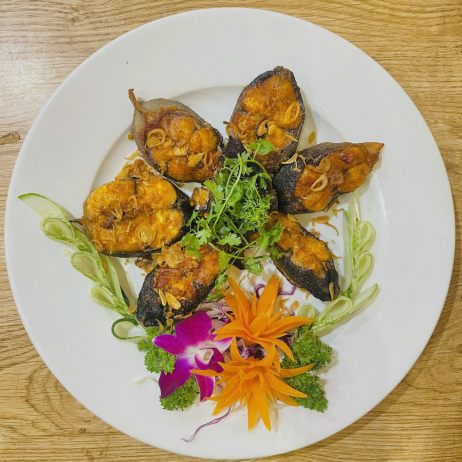 Cá trình suối nướng muối 